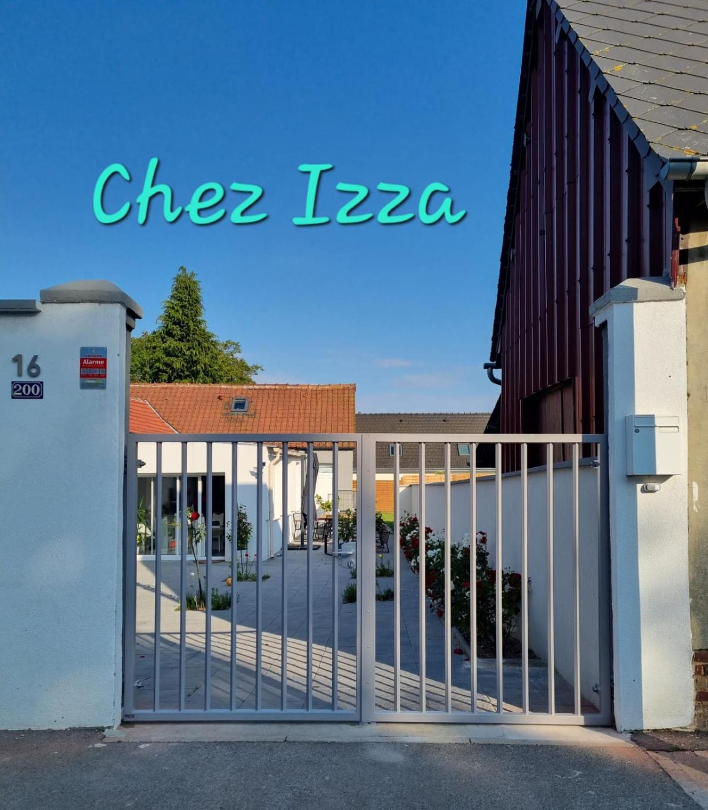 Chez Izza Chambre Au Calme 珀莱维尔 外观 照片